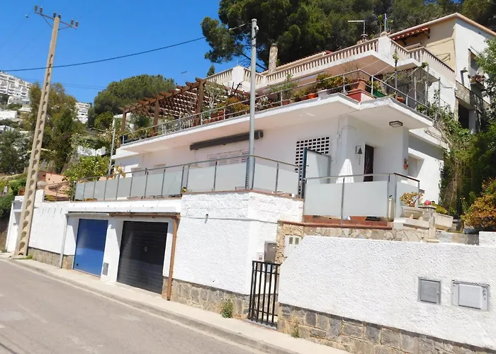 Gmid Immo Casa Canyelles 度假居
